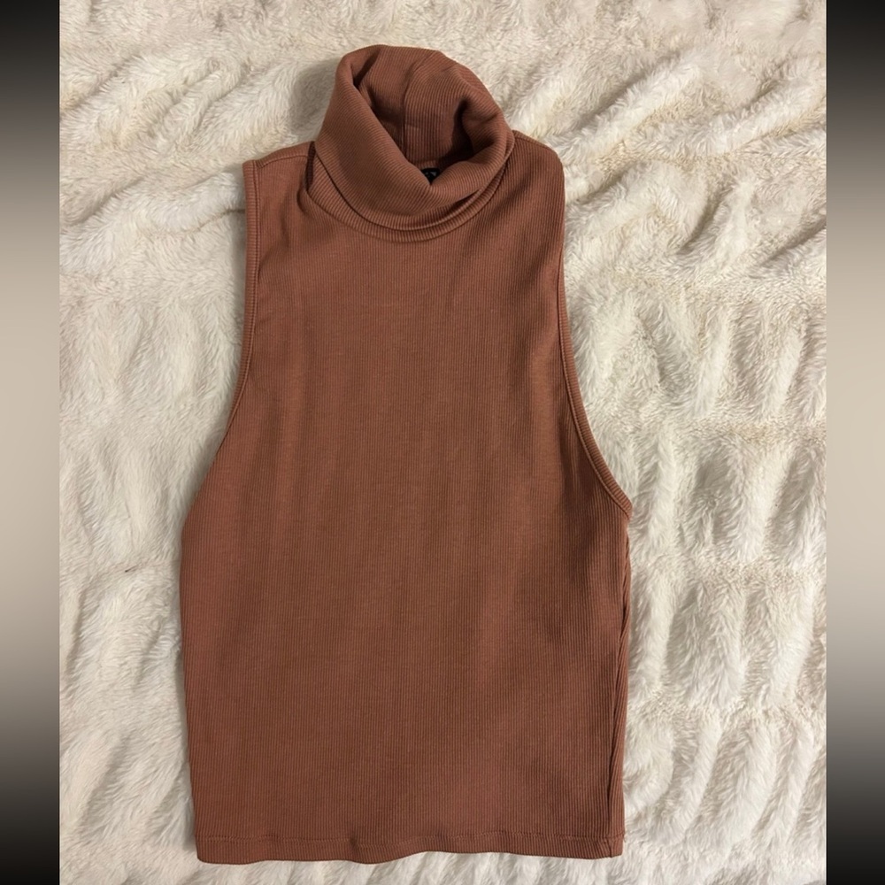 Zara fitted turtleneck tank